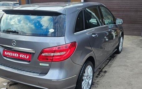 Mercedes-Benz B-Класс, 2013 год, 1 350 000 рублей, 3 фотография