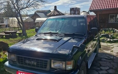 Isuzu Bighorn II, 1995 год, 650 000 рублей, 7 фотография