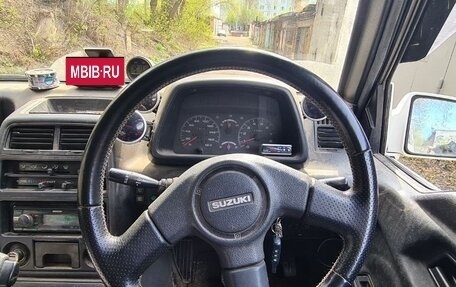 Suzuki Escudo III, 1991 год, 490 000 рублей, 11 фотография