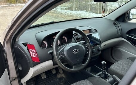 KIA cee'd I рестайлинг, 2007 год, 460 000 рублей, 15 фотография