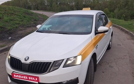 Skoda Octavia, 2018 год, 930 000 рублей, 2 фотография