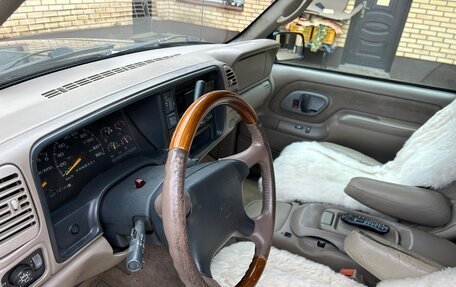 Chevrolet Tahoe II, 1998 год, 1 800 000 рублей, 13 фотография