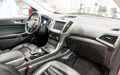 Ford Edge II рестайлинг, 2019 год, 2 127 000 рублей, 11 фотография
