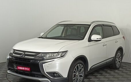 Mitsubishi Outlander III рестайлинг 3, 2017 год, 1 750 000 рублей, 1 фотография