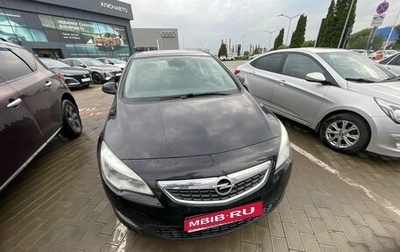 Opel Astra J, 2011 год, 830 000 рублей, 1 фотография