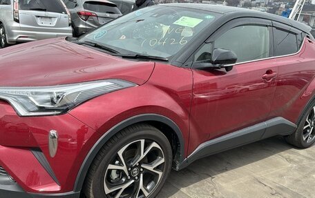 Toyota C-HR I рестайлинг, 2019 год, 2 100 000 рублей, 4 фотография