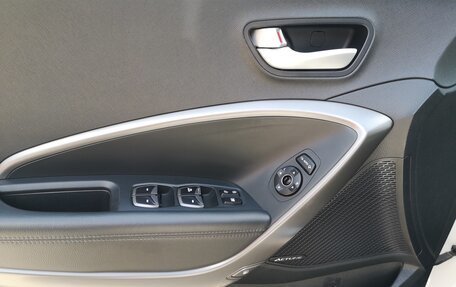 Hyundai Santa Fe III рестайлинг, 2014 год, 2 185 000 рублей, 12 фотография