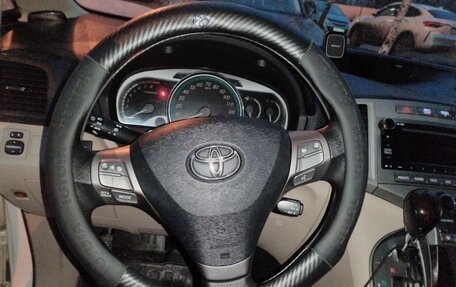 Toyota Venza I, 2010 год, 1 780 000 рублей, 8 фотография