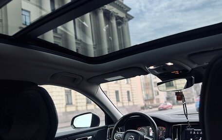 Volvo S60 III, 2019 год, 2 750 000 рублей, 4 фотография
