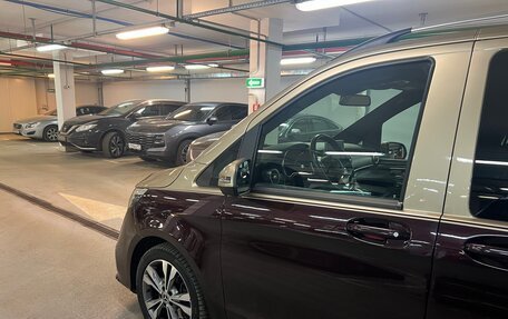 Mercedes-Benz V-Класс, 2018 год, 16 000 000 рублей, 9 фотография