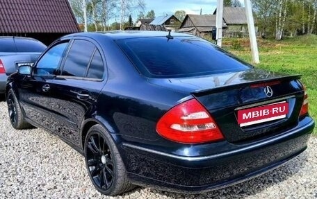 Mercedes-Benz E-Класс, 2002 год, 900 000 рублей, 7 фотография