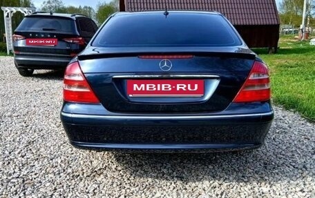 Mercedes-Benz E-Класс, 2002 год, 900 000 рублей, 10 фотография