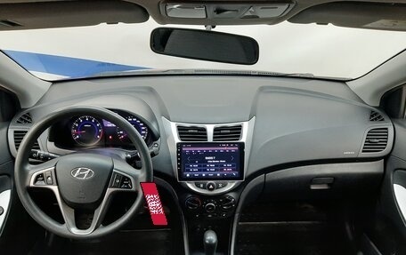 Hyundai Solaris II рестайлинг, 2016 год, 870 000 рублей, 9 фотография