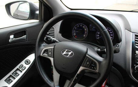 Hyundai Solaris II рестайлинг, 2016 год, 1 090 000 рублей, 16 фотография