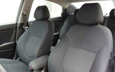 Hyundai Solaris II рестайлинг, 2016 год, 1 090 000 рублей, 30 фотография