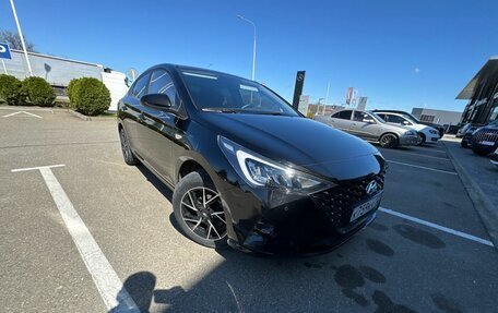 Hyundai Solaris II рестайлинг, 2021 год, 1 750 000 рублей, 3 фотография