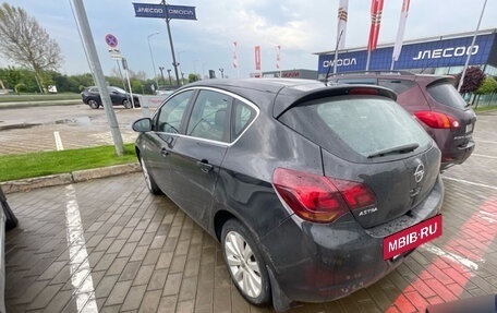 Opel Astra J, 2011 год, 830 000 рублей, 4 фотография