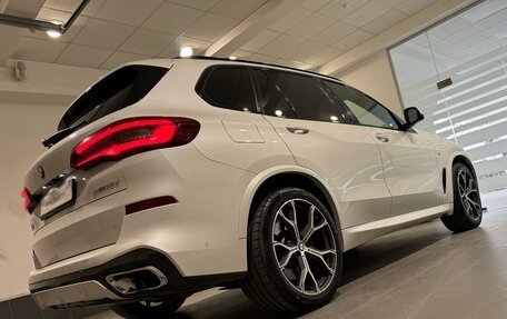 BMW X5, 2019 год, 5 998 000 рублей, 6 фотография