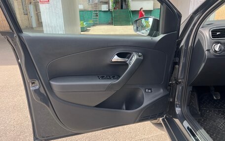 Volkswagen Polo VI (EU Market), 2017 год, 1 300 000 рублей, 18 фотография