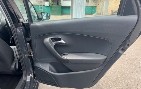 Volkswagen Polo VI (EU Market), 2017 год, 1 300 000 рублей, 16 фотография