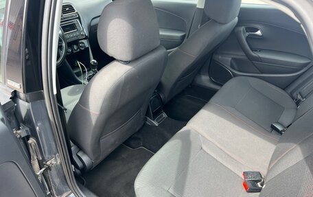 Volkswagen Polo VI (EU Market), 2017 год, 1 300 000 рублей, 20 фотография