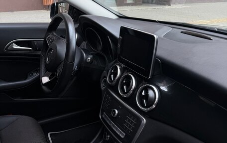 Mercedes-Benz CLA, 2016 год, 1 600 000 рублей, 14 фотография