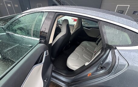 Tesla Model S I, 2013 год, 2 150 000 рублей, 19 фотография