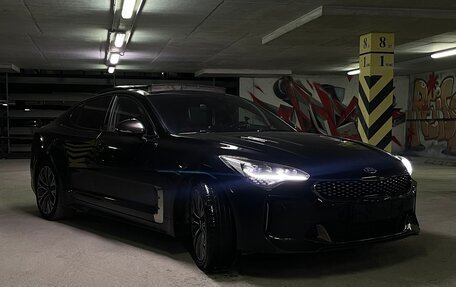 KIA Stinger I, 2018 год, 3 000 000 рублей, 5 фотография