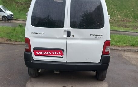 Peugeot Partner II рестайлинг 2, 2011 год, 330 000 рублей, 2 фотография
