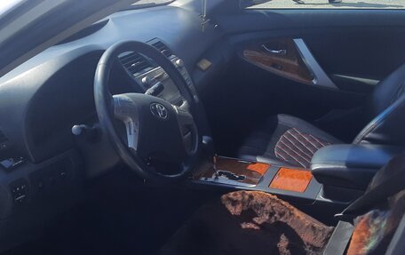 Toyota Camry, 2010 год, 1 048 000 рублей, 4 фотография