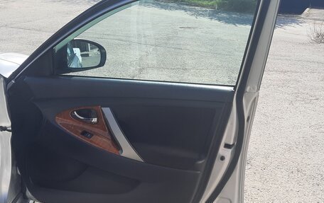 Toyota Camry, 2010 год, 1 048 000 рублей, 13 фотография