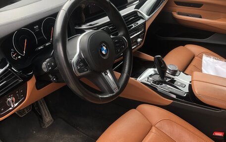 BMW 6 серия, 2019 год, 4 615 000 рублей, 11 фотография