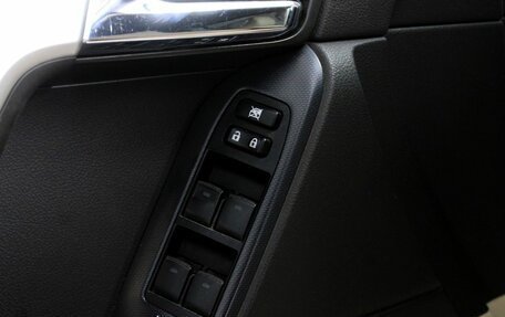 Toyota Land Cruiser Prado 150 рестайлинг 2, 2010 год, 2 550 000 рублей, 10 фотография