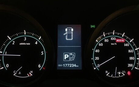 Toyota Land Cruiser Prado 150 рестайлинг 2, 2010 год, 2 550 000 рублей, 11 фотография