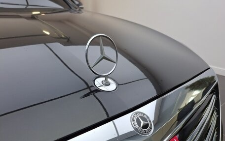 Mercedes-Benz S-Класс, 2017 год, 4 550 000 рублей, 28 фотография
