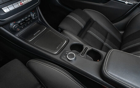Mercedes-Benz GLA, 2019 год, 2 680 000 рублей, 15 фотография