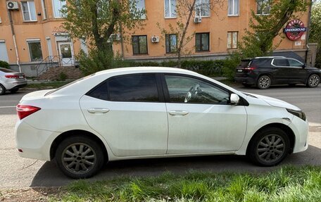 Toyota Corolla, 2013 год, 1 100 000 рублей, 4 фотография