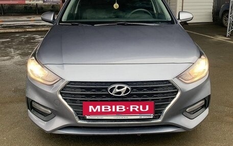 Hyundai Solaris II рестайлинг, 2019 год, 1 199 000 рублей, 4 фотография