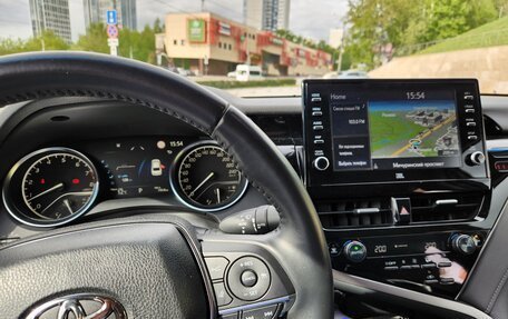 Toyota Camry, 2021 год, 3 700 000 рублей, 6 фотография