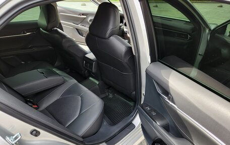 Toyota Camry, 2021 год, 3 700 000 рублей, 11 фотография