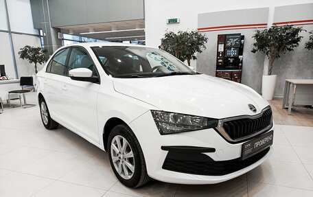 Skoda Rapid II, 2021 год, 1 085 000 рублей, 3 фотография