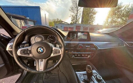 BMW 5 серия, 2018 год, 2 650 000 рублей, 21 фотография