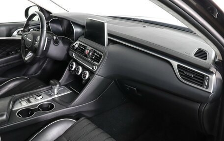 Genesis G70 I, 2018 год, 2 677 000 рублей, 10 фотография