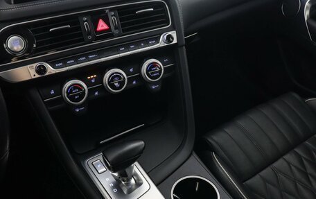 Genesis G70 I, 2018 год, 2 677 000 рублей, 17 фотография
