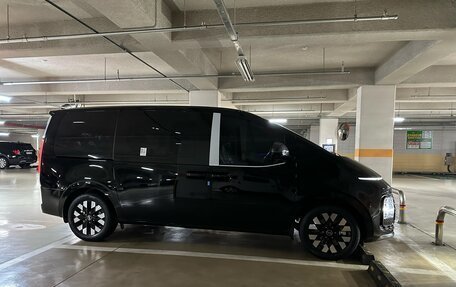 Hyundai Staria, 2025 год, 6 190 000 рублей, 4 фотография