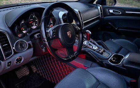 Porsche Cayenne III, 2013 год, 2 350 000 рублей, 26 фотография