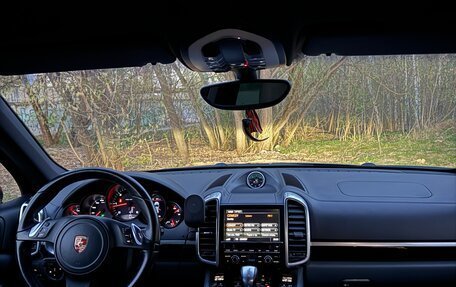 Porsche Cayenne III, 2013 год, 2 350 000 рублей, 29 фотография
