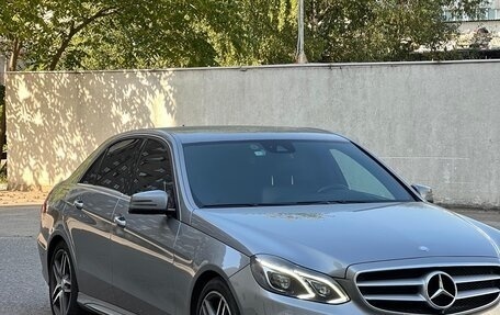 Mercedes-Benz E-Класс, 2013 год, 2 090 000 рублей, 2 фотография
