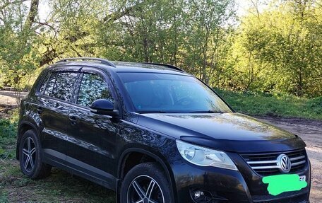 Volkswagen Tiguan I, 2008 год, 800 000 рублей, 2 фотография