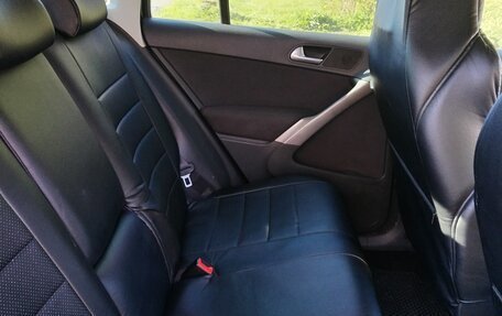 Volkswagen Tiguan I, 2008 год, 800 000 рублей, 10 фотография